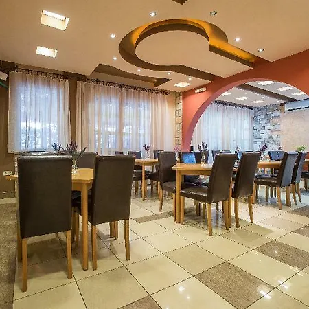 Boris Hotel